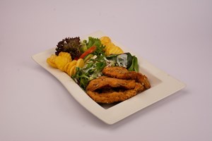 Bild von Steirischer Backhendlsalat